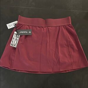 Aritzia TnAction Skort